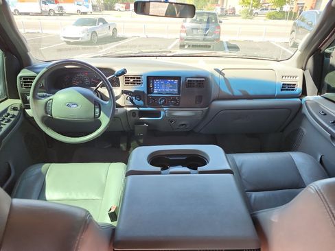 Used 2004 Ford F250 4x4 Crew Cab Super Duty image 14