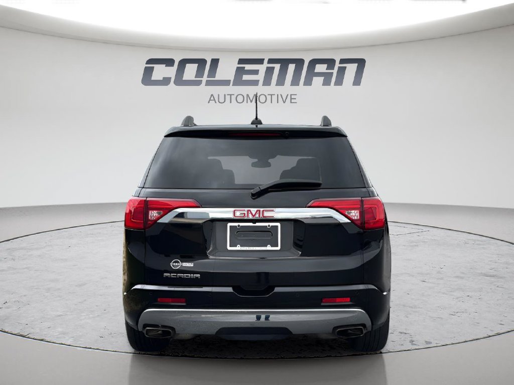 Used 2017 GMC Acadia Denali w/ Technology Package FWD image 11