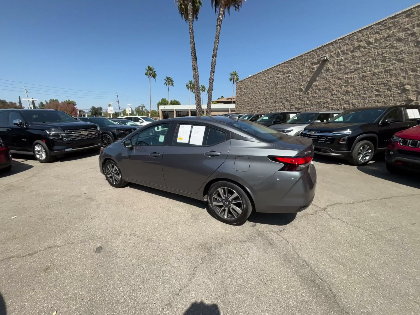 Used 2025 Nissan Versa SV FWD image 9