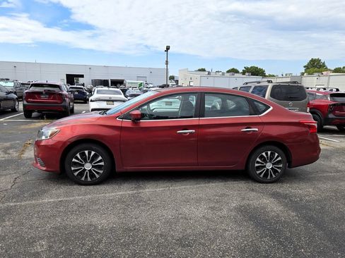 Used 2016 Nissan Sentra SV FWD image 6