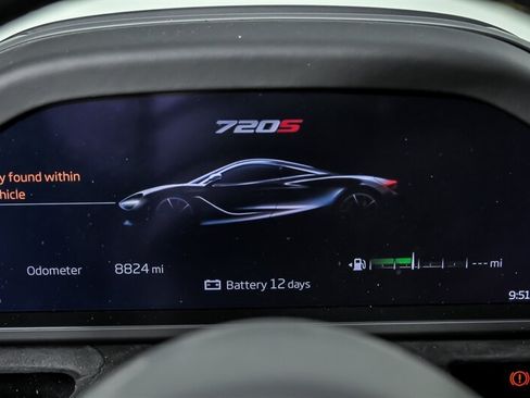 Used 2018 McLaren 720S RWD image 28