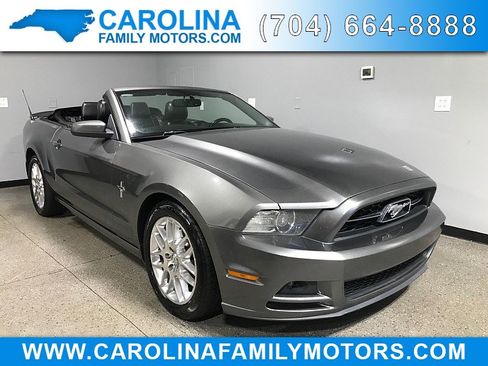 Used 2013 Ford Mustang Premium w/ Electronics Pkg RWD image 1