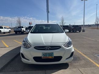 Used 2017 Hyundai Accent SE video 2