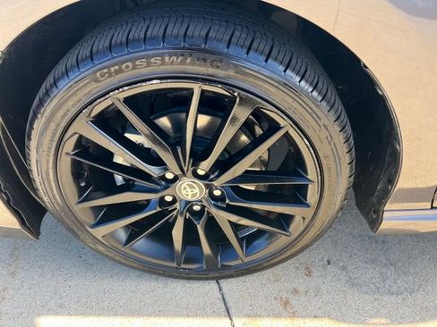 Used 2023 Toyota Camry XSE image 11