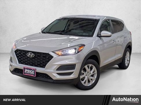 Used 2019 Hyundai Tucson SE image 1