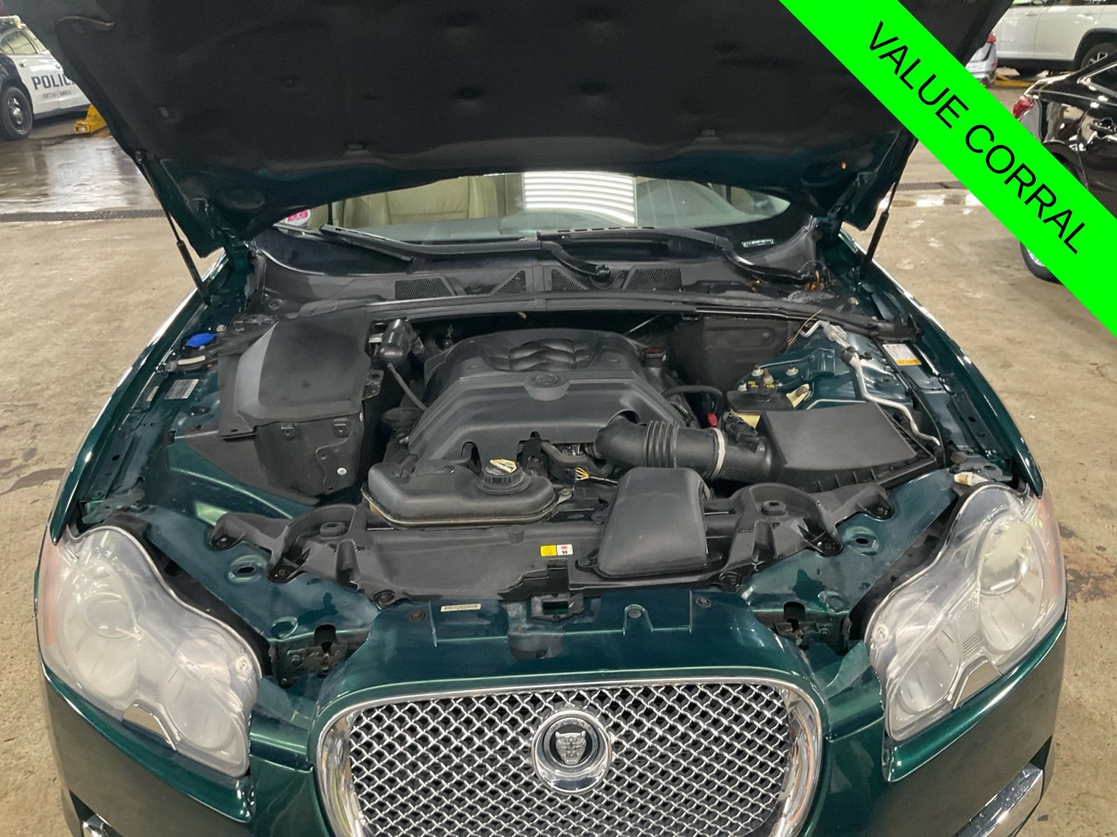 Used 2009 Jaguar XF Premium RWD image 25