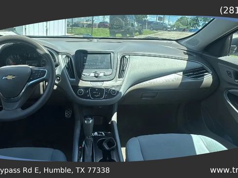 Used 2017 Chevrolet Malibu LS FWD image 8