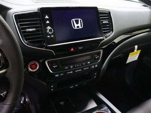 New 2026 Honda Ridgeline Black Edition image 24