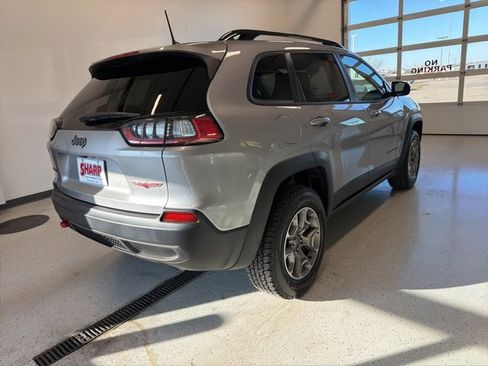 Used 2022 Jeep Cherokee Trailhawk w/ Comfort/Convenience Group image 7