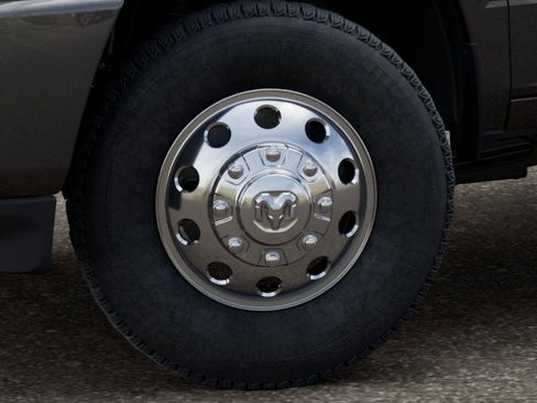 New 2026 RAM 3500 Laramie w/ Max Tow Package AWD/4WD image 18