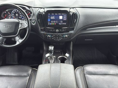 Used 2023 Chevrolet Traverse Premier w/ Redline Edition image 18