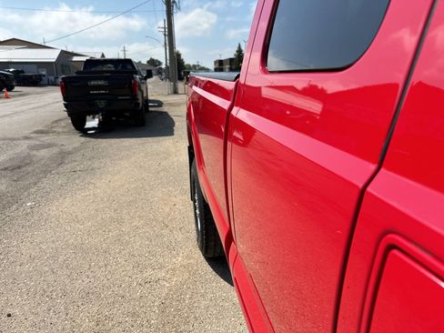 Used 2014 Ford F350 Lariat w/ Lariat Interior Package image 33