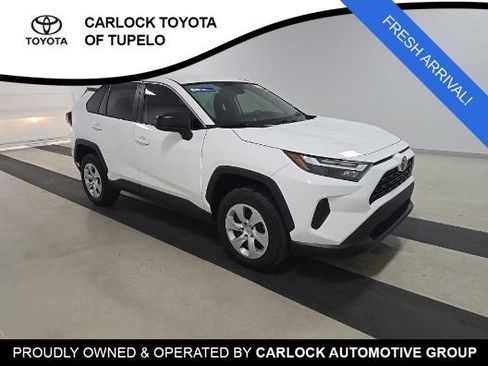 Used 2024 Toyota RAV4 LE FWD image 3