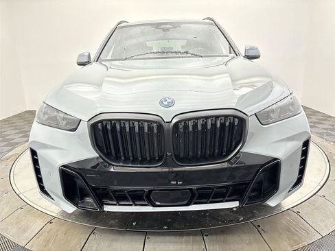 New 2026 BMW X5 xDrive50e w/ M Sport Package AWD/4WD image 14