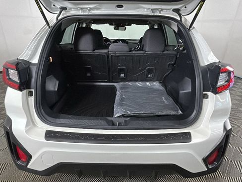Used 2024 Subaru Crosstrek 2.0i Premium AWD/4WD image 33
