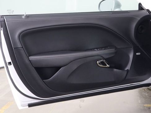 Used 2020 Dodge Challenger SRT Hellcat Redeye RWD image 11