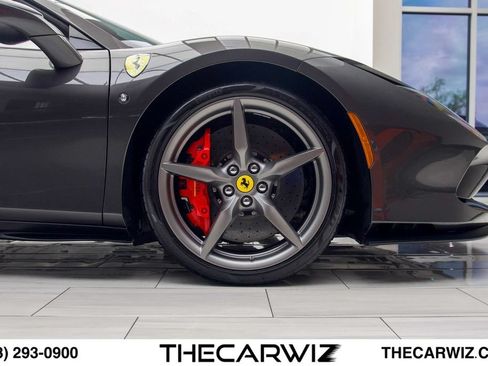 Used 2022 Ferrari F8 Tributo RWD image 44