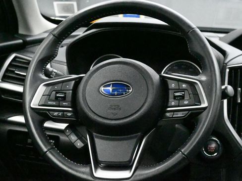 Used 2023 Subaru Forester Premium image 29