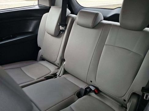 Used 2018 Honda Odyssey Touring image 6