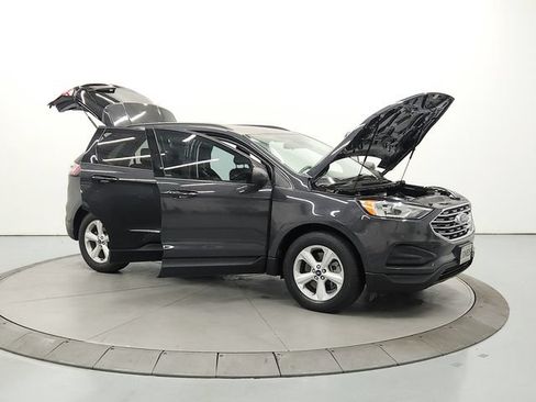 Used 2021 Ford Edge SE FWD image 10