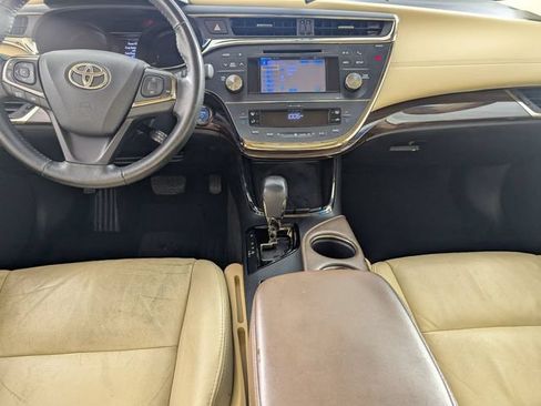 Used 2013 Toyota Avalon XLE Premium FWD image 21