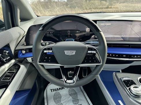 New 2026 Cadillac Optiq Sport 1 image 14