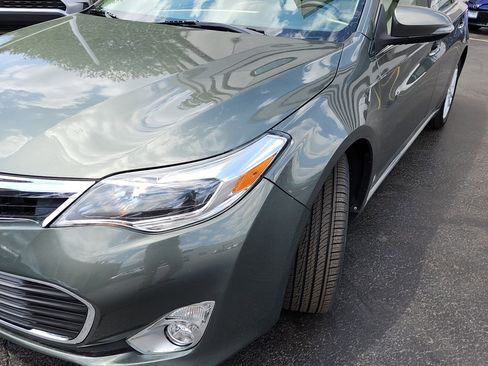 Used 2014 Toyota Avalon XLE Premium FWD image 9