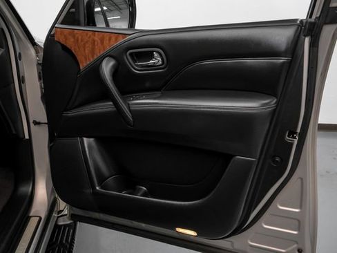 Used 2018 INFINITI QX80 2WD w/ Driver Assistance Package image 37