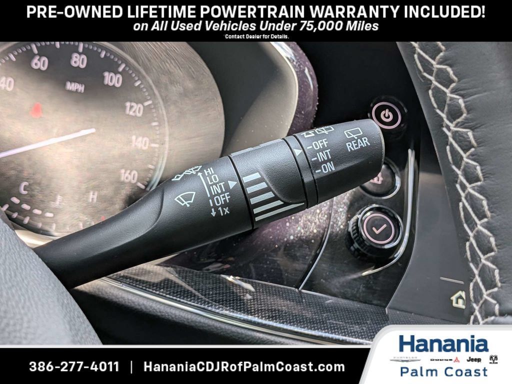 Used 2023 Buick Envision Essence FWD image 32