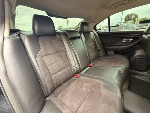Used 2012 Ford Taurus SHO AWD/4WD image 25