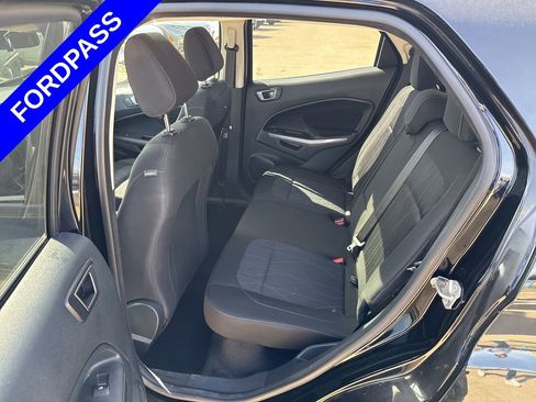 Used 2020 Ford EcoSport SE image 6