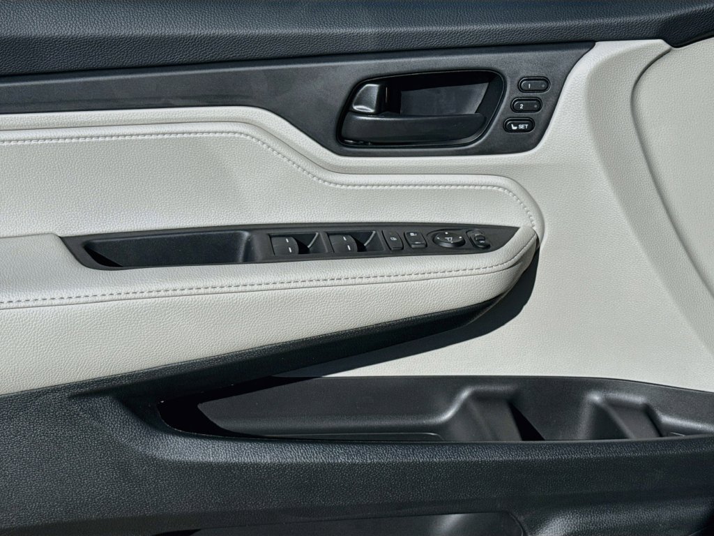 New 2027 Honda Odyssey EX-L image 24