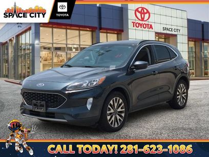 Used 2022 Ford Escape Titanium w/ Class II Trailer Tow Package