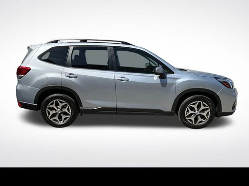 Used 2020 Subaru Forester Premium w/ Popular Package #1 AWD/4WD image 20
