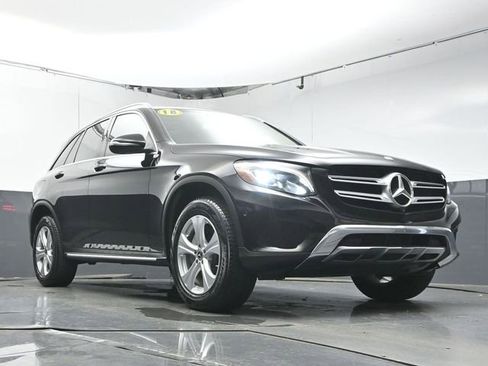 Used 2018 Mercedes-Benz GLC 300 image 32