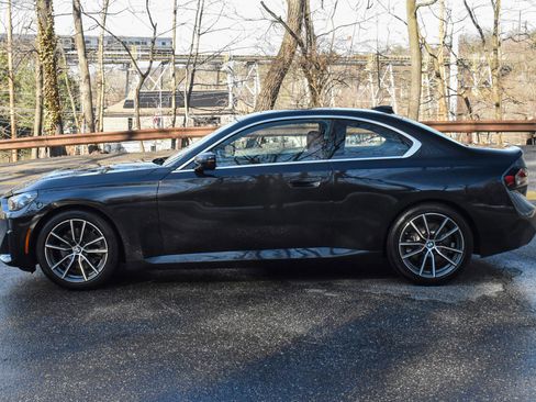 Used 2022 BMW 230i Coupe w/ Premium Package 2 image 5