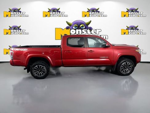 Used 2021 Toyota Tacoma TRD Sport image 4
