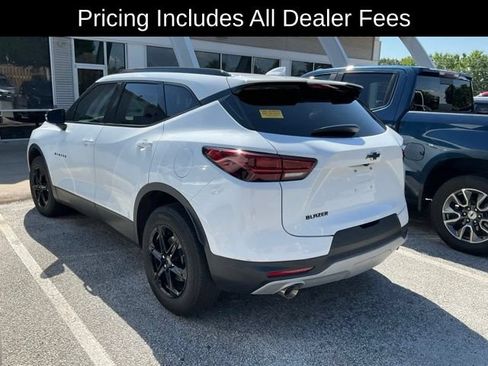Used 2023 Chevrolet Blazer LT w/ Midnight/Sport Edition FWD image 4