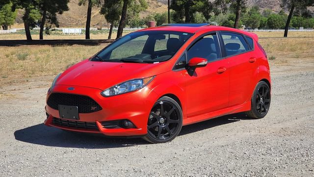 Used 2014 Ford Fiesta ST FWD image 2