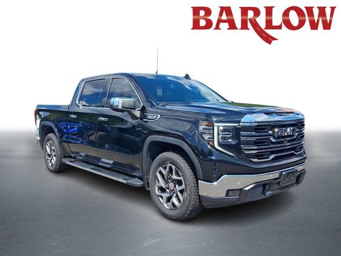 Used 2023 GMC Sierra 1500 SLT w/ SLT Premium Plus Package AWD/4WD image 1