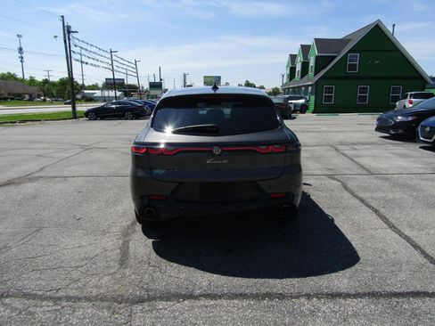 Used 2024 Alfa Romeo Tonale Veloce w/ Active Assist Package AWD/4WD image 6