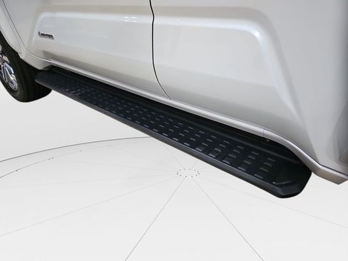 Certified 2025 Toyota 4Runner Limited image 22