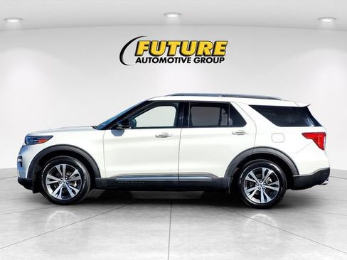 Certified 2020 Ford Explorer Platinum w/ Premium Technology Package AWD/4WD image 7