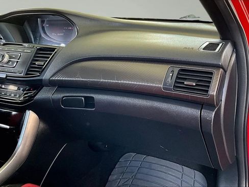Used 2016 Honda Accord Sport image 23