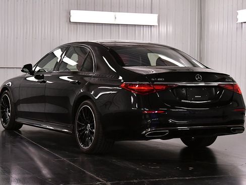 Used 2025 Mercedes-Benz S 580 4MATIC Sedan image 5