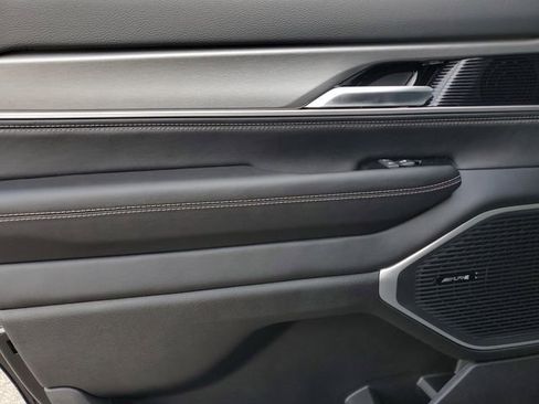 New 2026 Jeep Grand Wagoneer Limited image 16