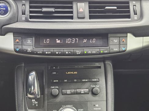 Used 2012 Lexus CT 200h Premium w/ Premium Audio Pkg FWD image 17