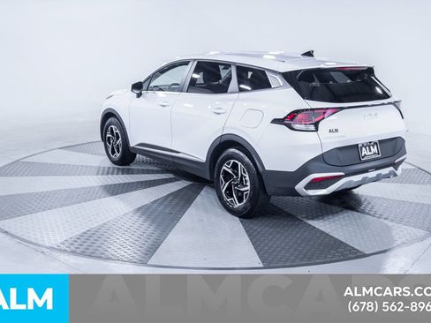Used 2025 Kia Sportage LX FWD image 7