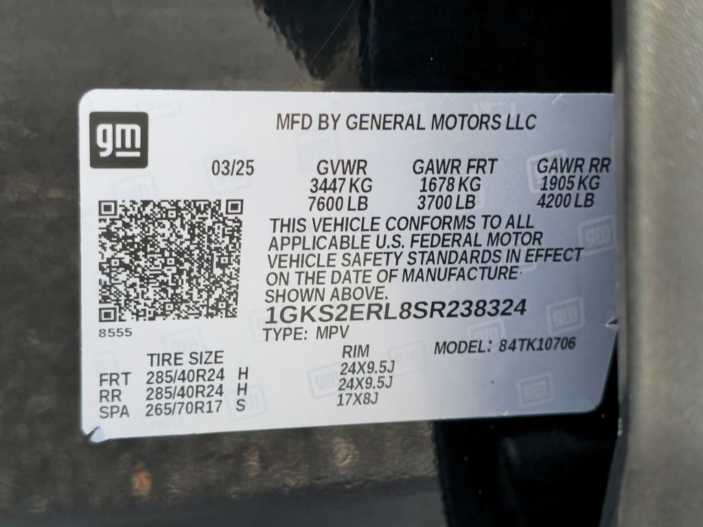 Certified 2025 GMC Yukon Denali Ultimate AWD/4WD image 34