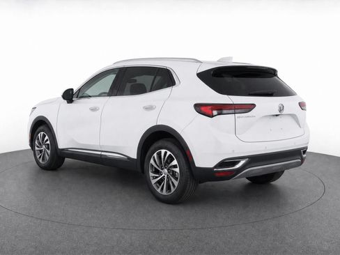 Used 2022 Buick Envision Essence w/ Technology Package I FWD image 4